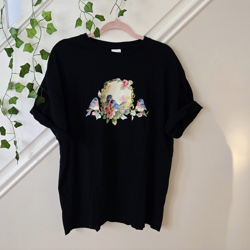 🐦‍⬛VTG Hummingbird Graphic Tee
